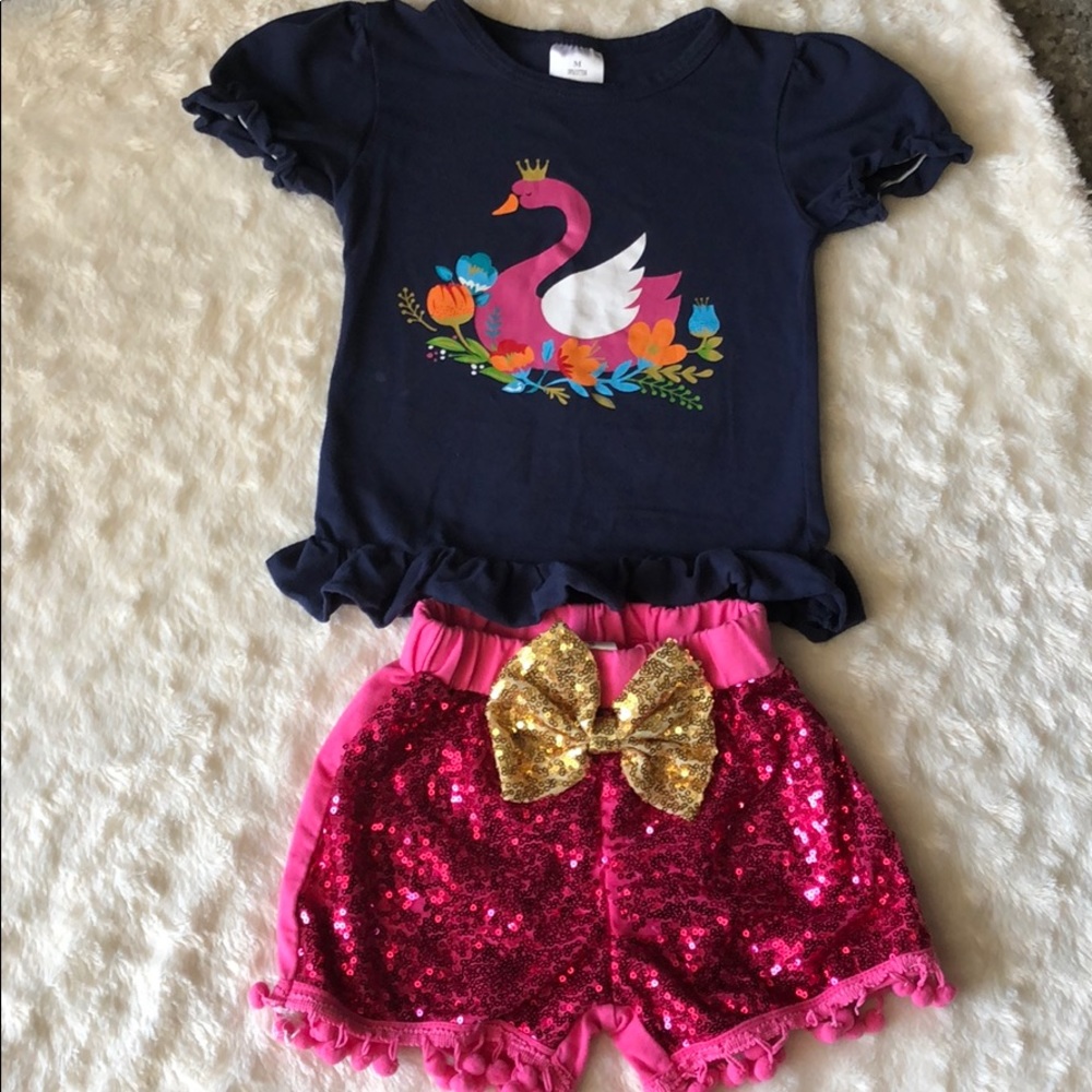 Adorable Boutique sequin short outfit Set Size 4t